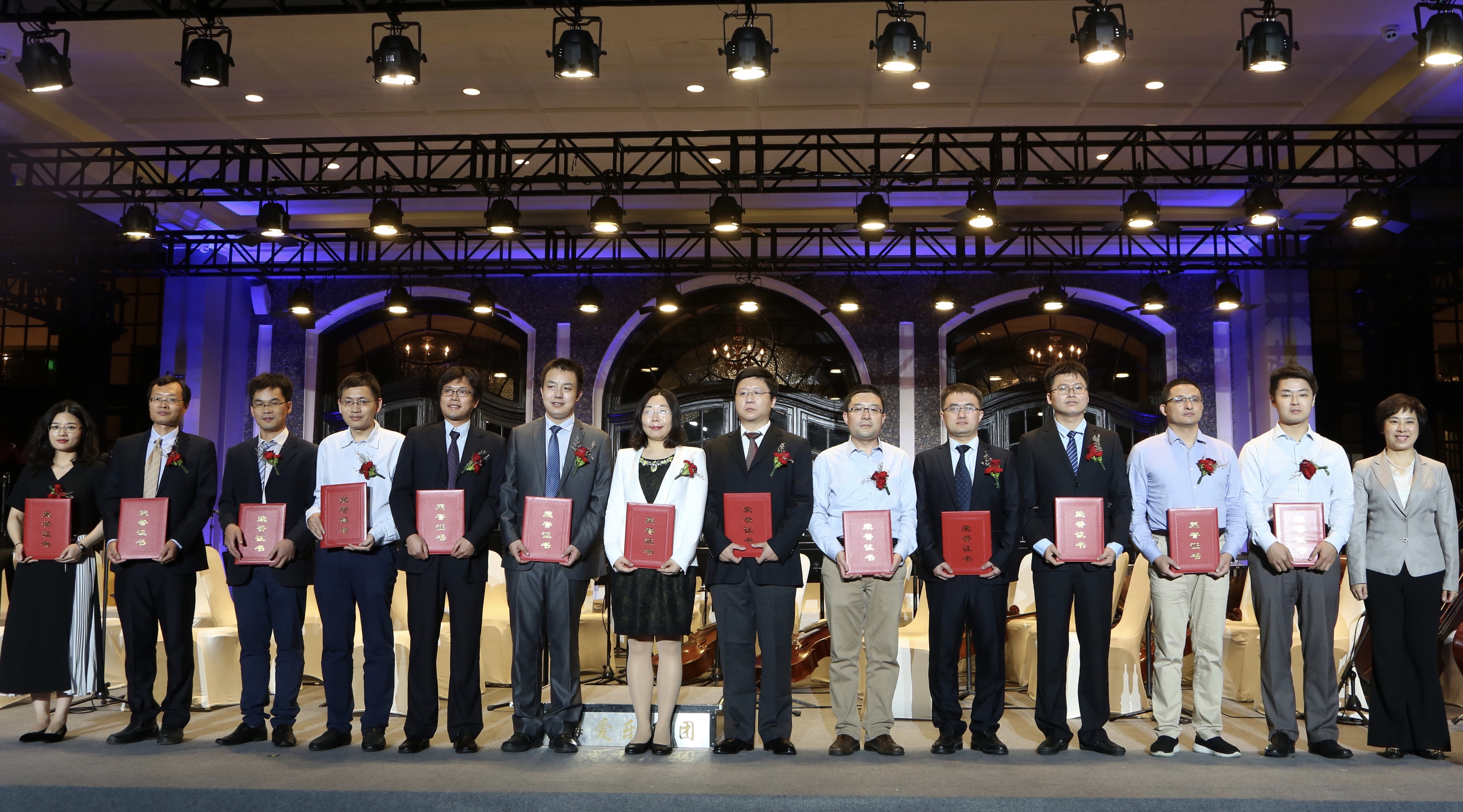 BEAT365系统梁倩倩、王振伟获评为第十届“上海青年科技英才”